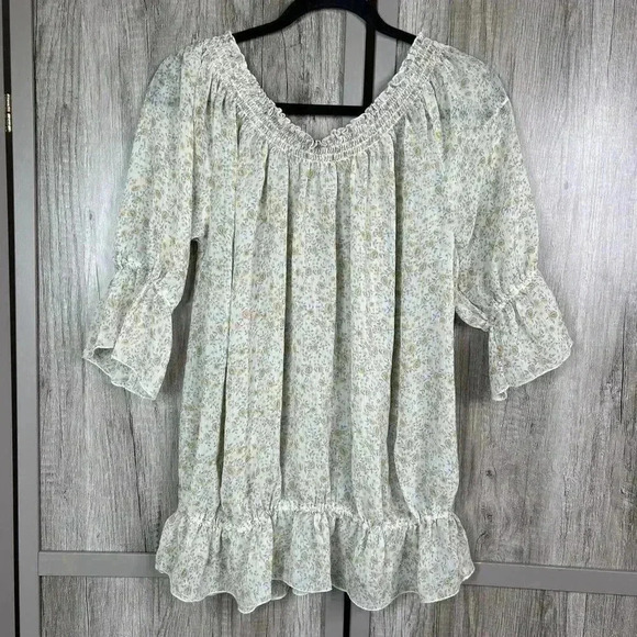 Free People Top  Sz S Off The Shoulders Peasant Embroidered Short Sleeves Sheer - Picture 10 of 10